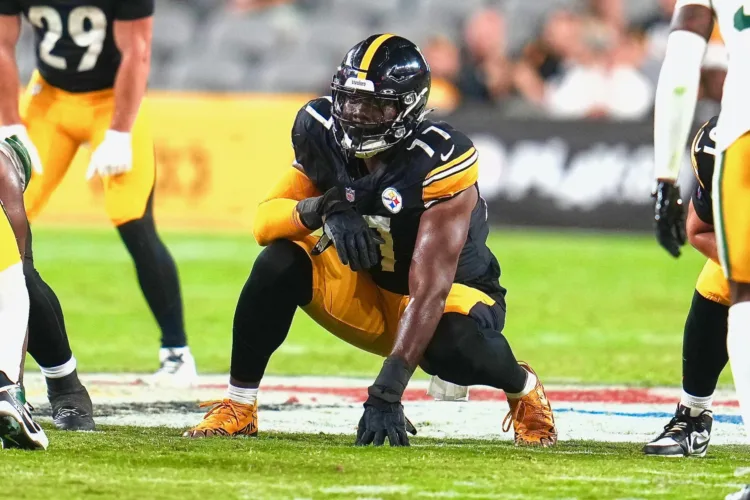 As NFL roster deadline nears, several teams make trades